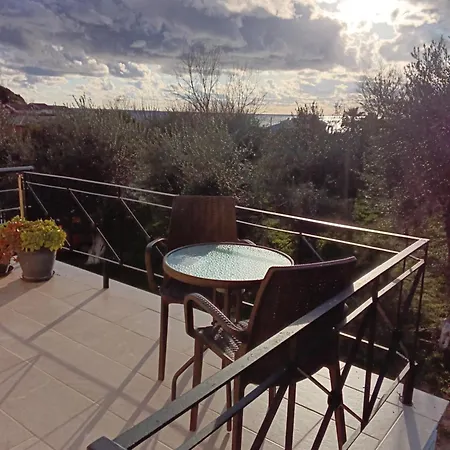 Olive House 3* Μαραθιάς