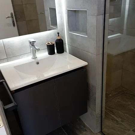 Olive House Bed and Breakfast Μαραθιάς