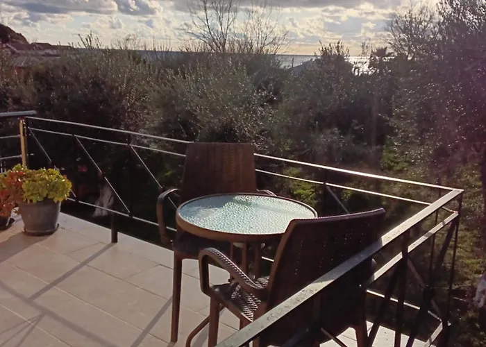 Olive House 3* Marathias