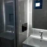 Olive House 3*