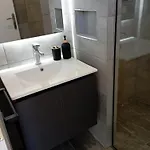 Olive House Nocleg ze śniadaniem Marathias
